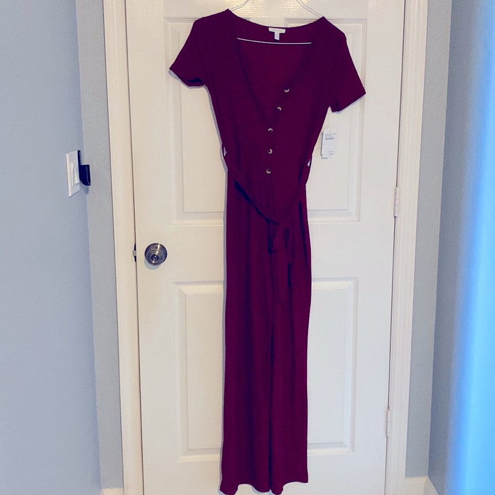 Maroon romper with tie waste, wide leg, never worn, new with tags
